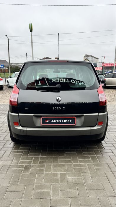 Renault Scenic Рено Сценік II 2004 р 1,6 бенз 5МКПП 122тис.км.
