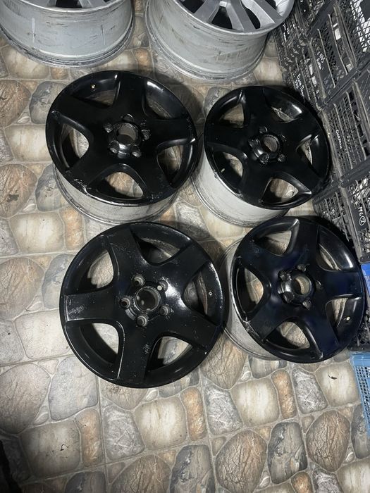 Диски таурег r17 діски титани VW Touareg