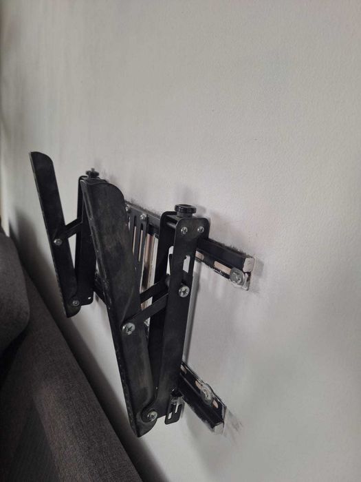 Uchwyt do telewizora Hama do 42" max. 75kg