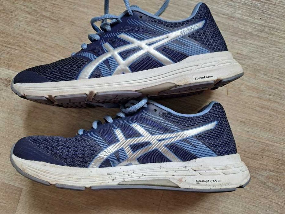 buty biegowe Asics 40,5  US 9
