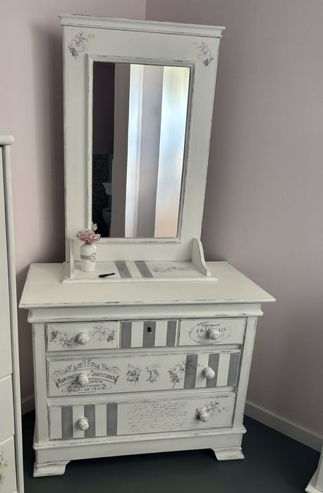 Komoda z lustrem Prowansja Shabby retro biała