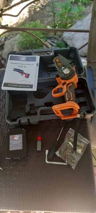 Пила садовая акамуляторная