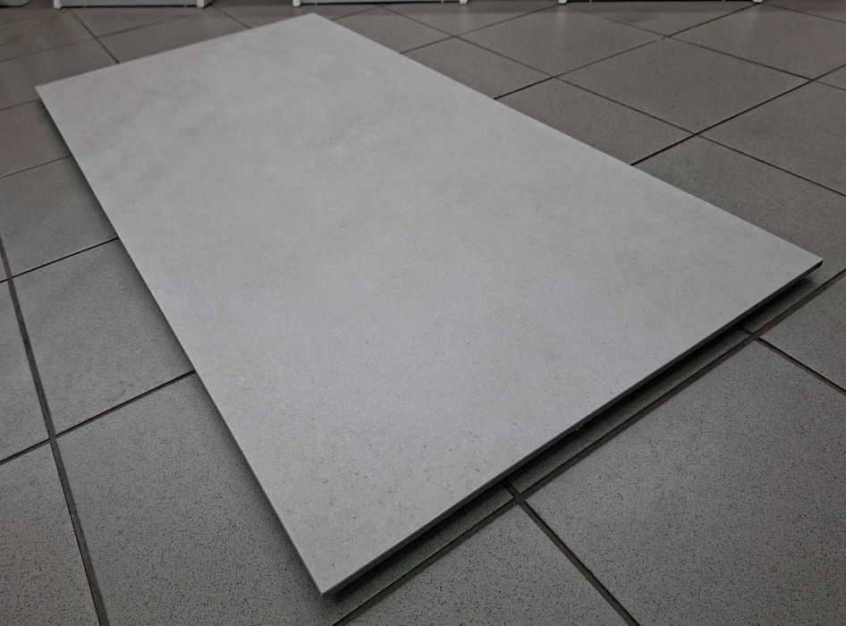 Płytka gresowa podłogowa szara Opal White 120×60 Gat. 2