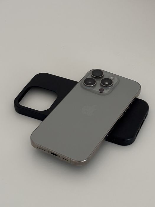 Iphone 16 pro + dinheiro = 17 pro 256GB