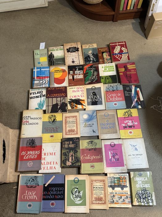 Livros Antigos.