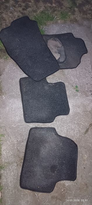 Dywaniki opel Zafira jak nowe