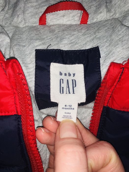 Kurtka puchowa zimowa BABY GAP 6-12m grubsza stan idealny