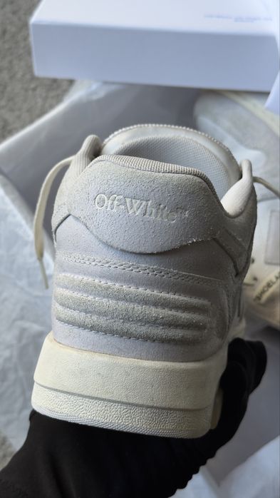 Off-White “out of office” vintage leather EU40