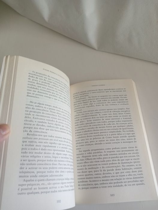 How to Understand the Mind64739086862849123