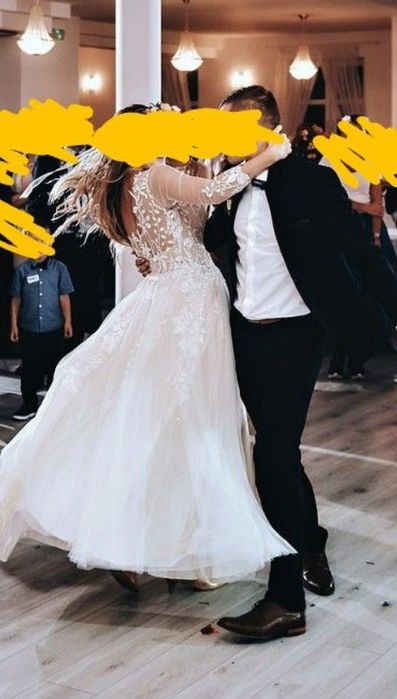 Suknia ślubna z długim rękawem