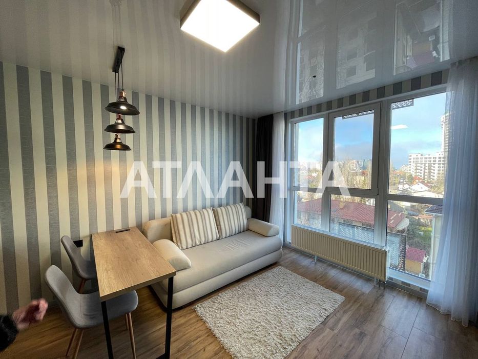 Однокомнатная с ремонтом Фонтан ЖК Литературный