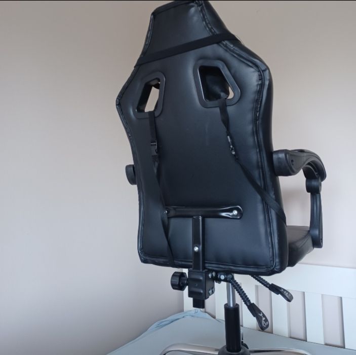 Fotel gamingowy E-SPORTS