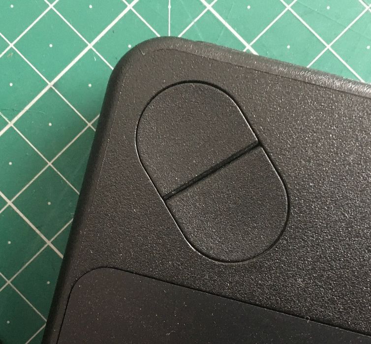 Mesa digitalizadora WACOM INTUOS Pen & Touch Tablet CTH-490/K