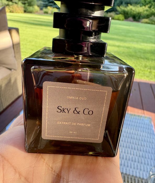 Omnia Oud Sky&Co Edyta Pazura extrait de parfum