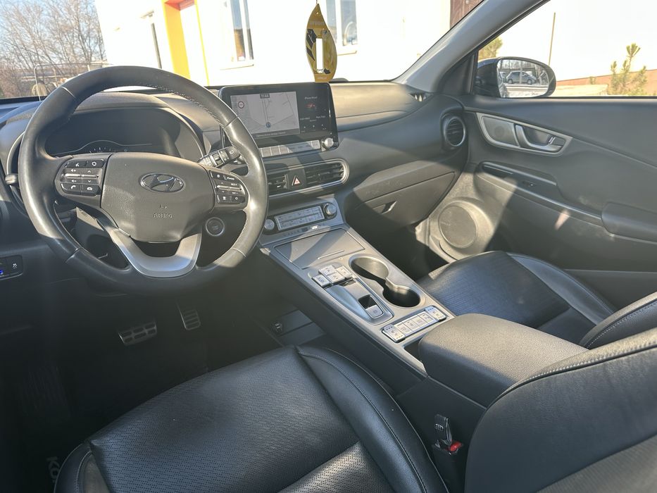 Продам Hyundai Kona Electric