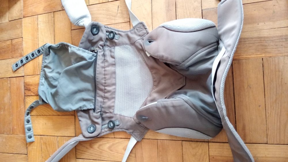 Porta bebés, ErgoBaby como novo