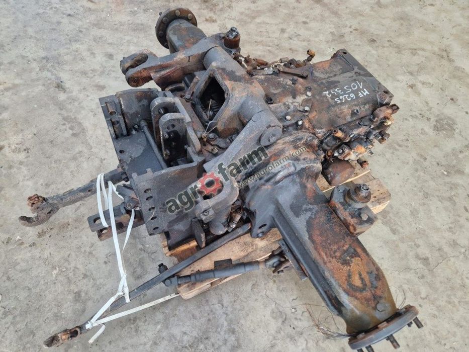 Tylny most Massey Ferguson 6265 851B2