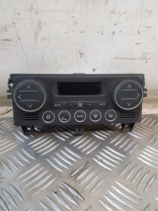 Panel Nawiewu Klimatyzacji 156079803 Alfa Romeo 159