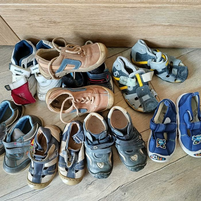 Oddam za darmo buty dla dziecka rozmiar 24 25