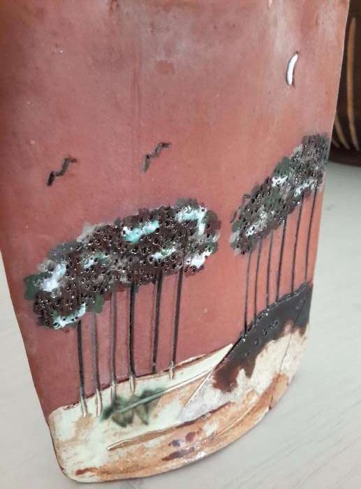 Hand-painted ceramic jar64550981771907123