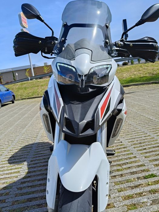 Benelli TRK 251 2022