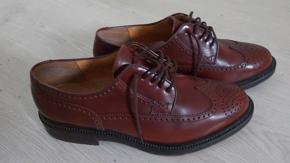 Eleganckie buty z Holandii skóra naturalna Exellent 43