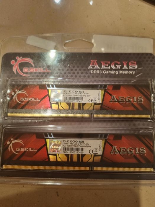 Memória RAM G.SKILL 2x4GB64740117490818120