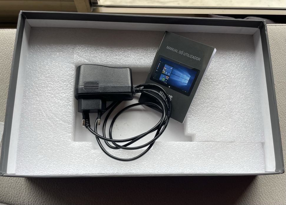 Tablet / Computador Insys