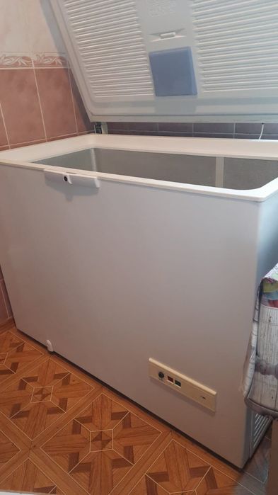 whirlpool whm 3111 морозильна камера