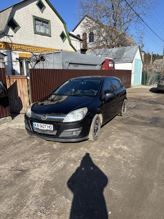 Продам Opel Astra H