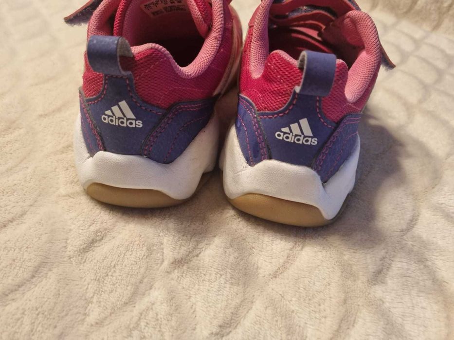 Buty dziecięce Adidas 33 dł. wkładki 31cm