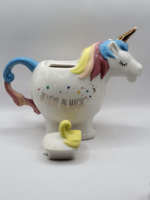 Porcelanowy czajnik Jednorożec