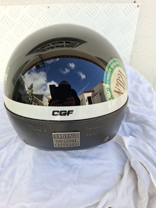 Capacete chevignon vintage