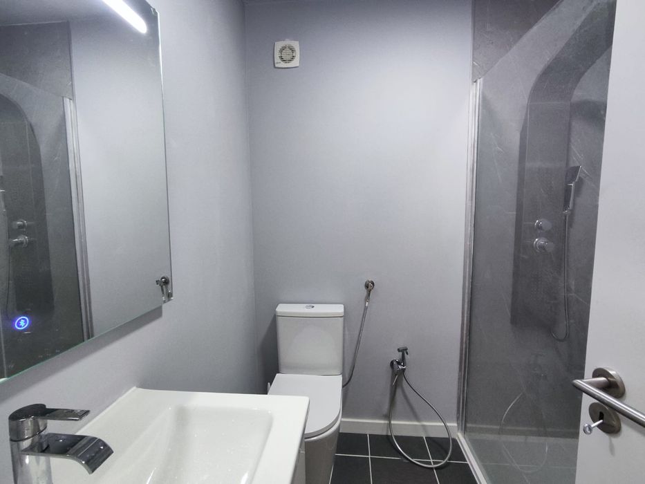 Arrendamento T2 remodelado cidade Sol