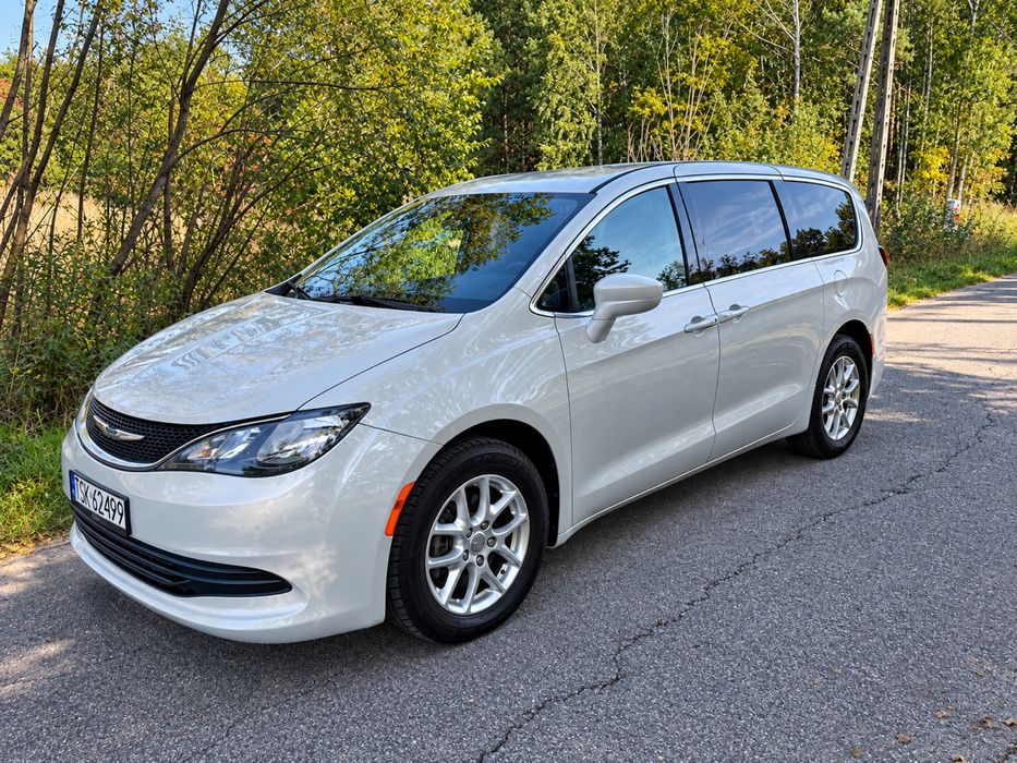 Chrysler Pacifica zarejestrowana po seriwsie