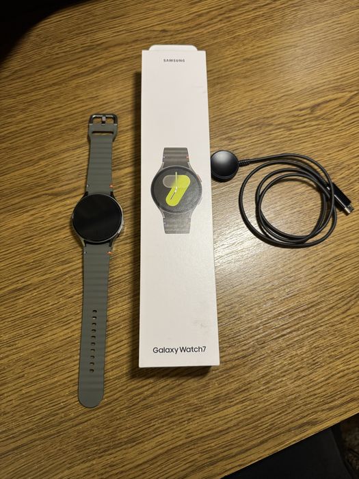 Samsung galaxy watch 7 44mm. Стан нового!
