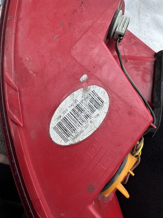 Задній стоп Пасат б7 фонар лед passat b7 універсал