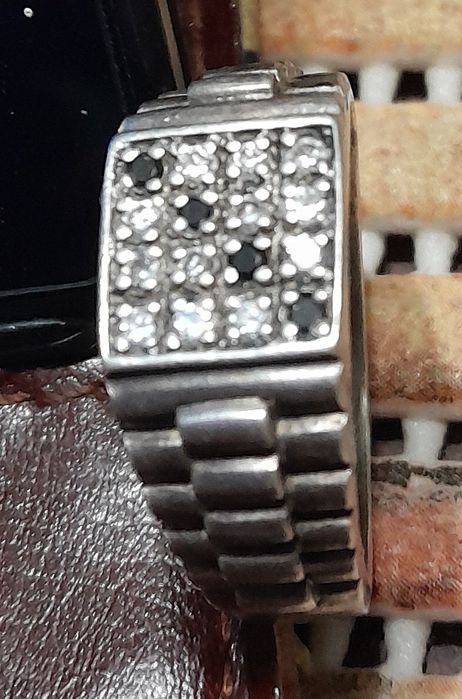 Мужское серебряное кольцо .