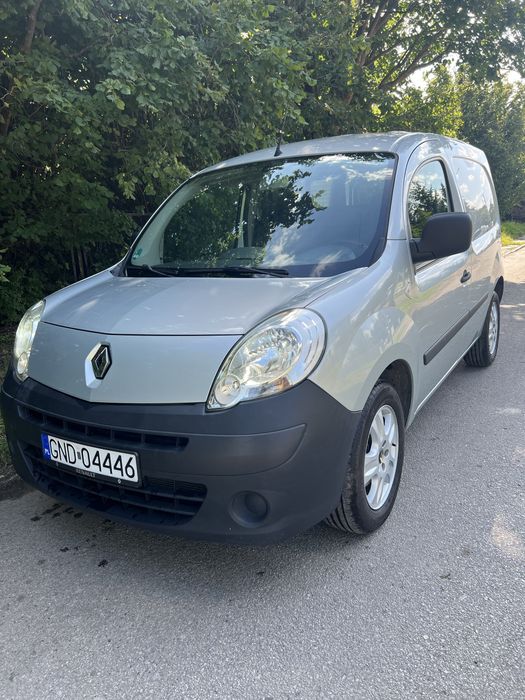 Kangoo Express  140 tys km klima hak Srebrny  metalik Alufelgi