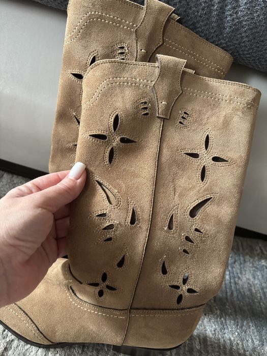 Трендові чоботи козаки Stradivarius p.39