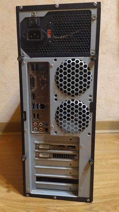 ПК Core i7-7700 / DDR4 32 GB / Radeon R7 370/ 1 TB HDD + SSD 250 GB