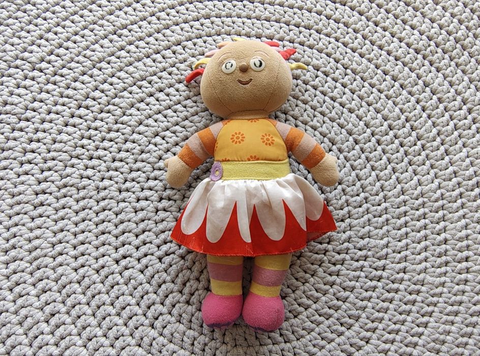 Interaktywna Upsy Daisy Hasbro 35cm