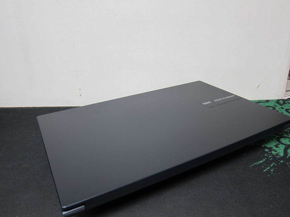 AsusVivoBook F1504/Intel Core 5 120U 5.00gz /Ram 16 gb/Батарея до 10 ч