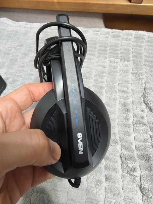 Навушники з мікрофоном Sven