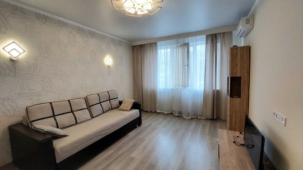 Просторная 1-комнатная квартира ул. Марсельская/«Острова»