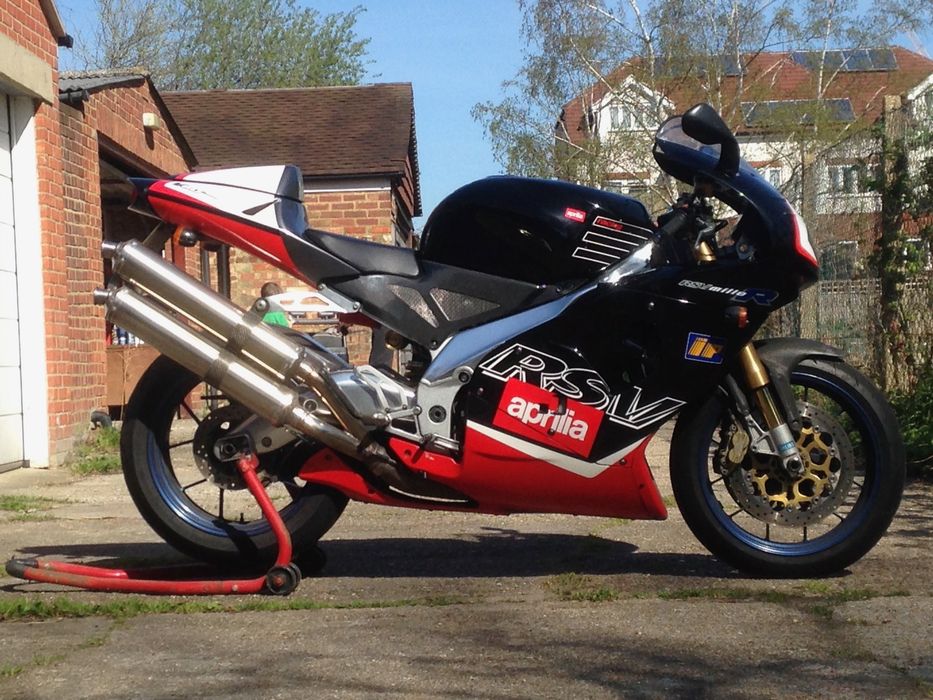 2000 Aprilia RSV Mille R