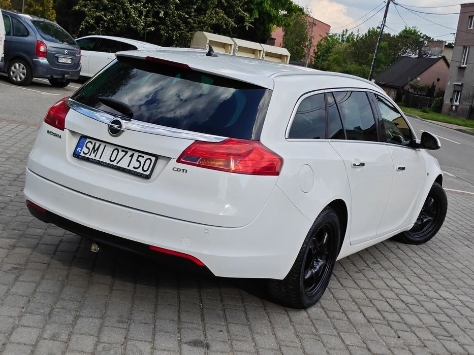 Opel Insignia Automat * 2.0d 160KM * Grzane Fotele * Sprawna Klima * El. Klapa