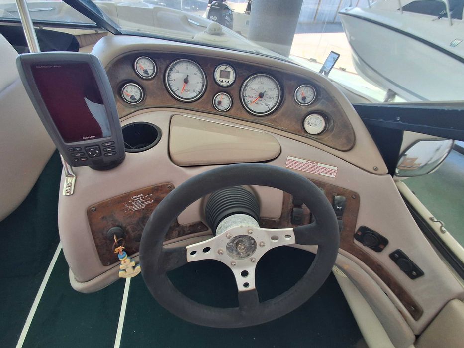 barco Regal bowrider com motor v6 mercruiser 230hp 4t. efi