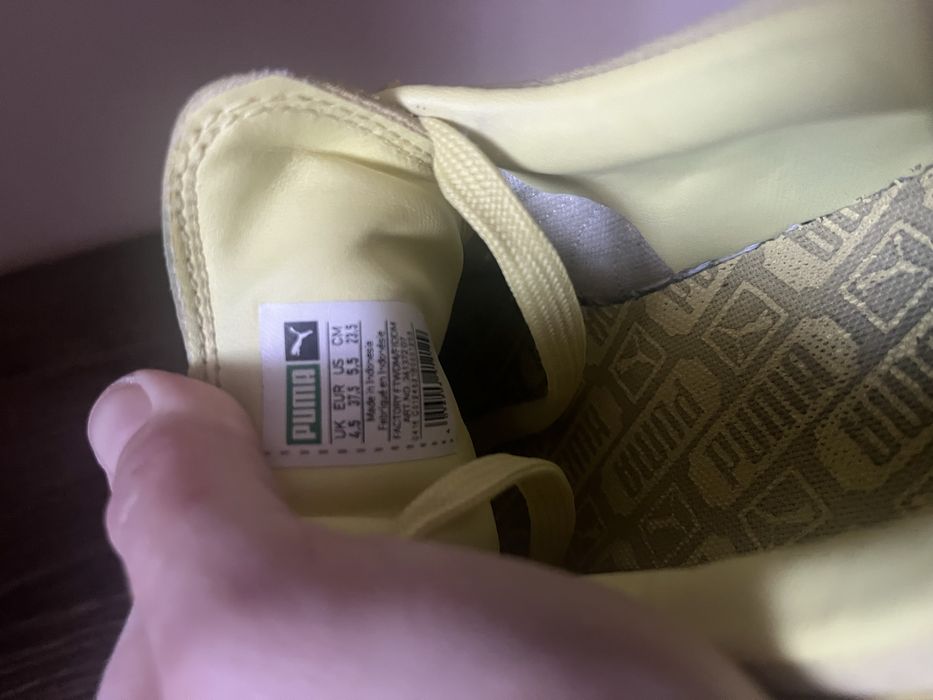 Кросівки puma  замша 37 розмір