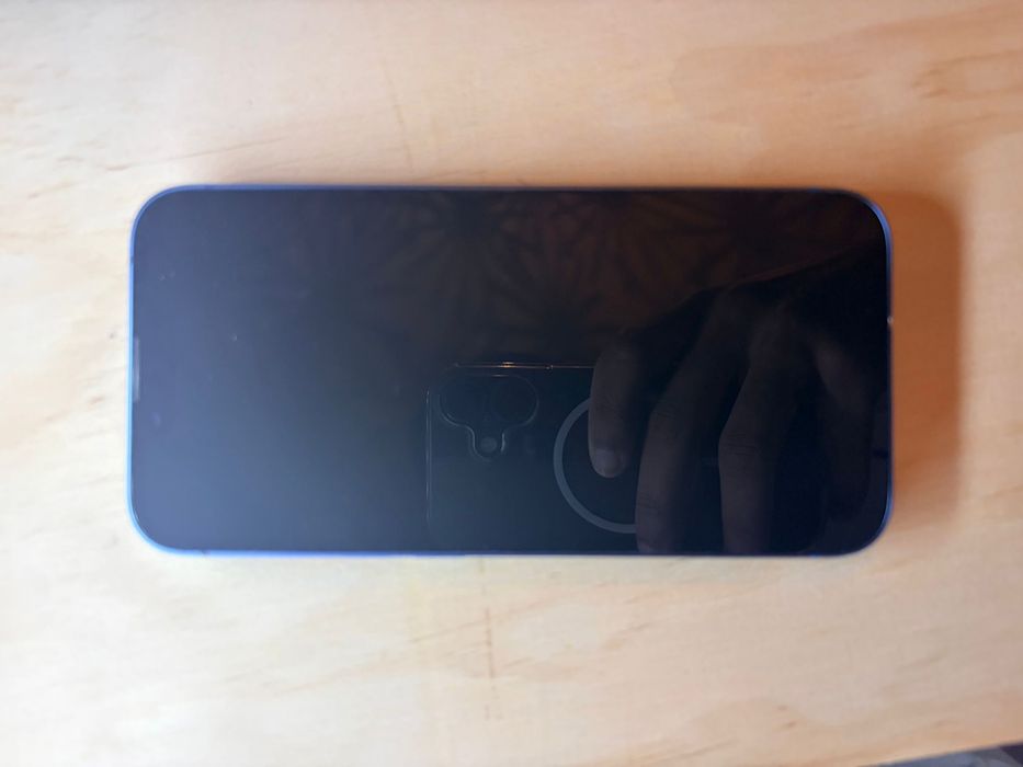 iPhone 13 - 128GB - Cor Azul  Estado: Usado, em ótimo estado!